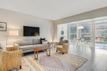 Couples Hideaway | Close to Everything | Short Walk to Beach