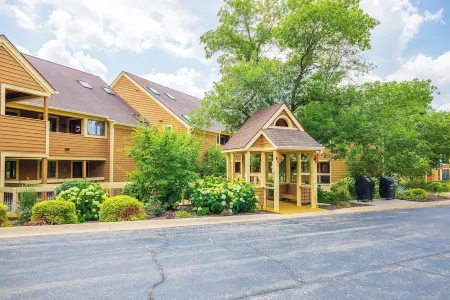 Relaxing one bedroom condo in the Galena Territory