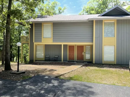 Come to Relax at HUGE 6 Bd/6 BA - Sleeps 18 people at Margaritaville Lake Resort