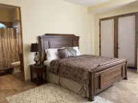 INCREDIBLE, City and Mountain Views!!  The best Arizona SUNSET views!