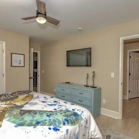 Bald Head Island Family Retreat with private pool, BHI & Shoals!