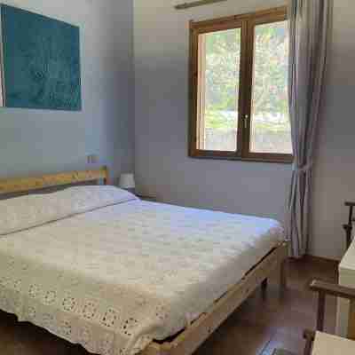 Villa with beautiful garden overlooking the sea Rooms