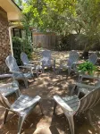 Viva The Matador! Newly Renovated and Charming 4 Bedroom/2 Bathroom House H-E-B附近的飯店