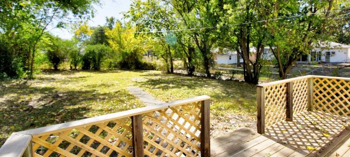 "Broken Arrow 3-Bedroom Retreat – Cozy, Family-Friendly with WiFi & AC ブロークンアローのホテル