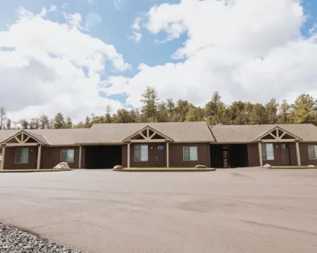 Cougar Canyon Unit C Hotels in Heber