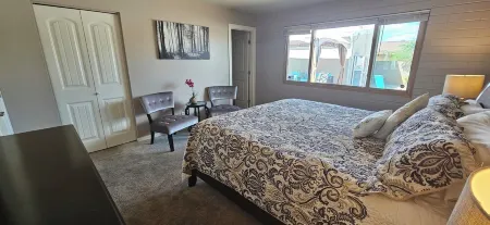 Patio Paradise 3 Bedroom Home Hot Tub too5 minutes from Fort Huachuca)