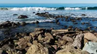 Luxury Condo, Gated - Walking Trail to Beach!