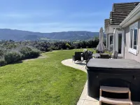 Lavender Hill Ranch Santa Ynez: 7 Acre Estate Epic Hilltop Views Near Shops/Wine