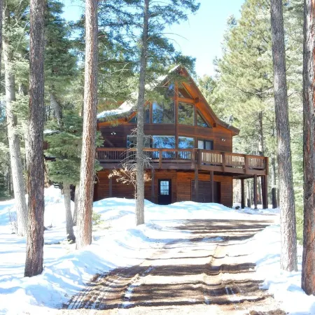 New Deck with Upgrades to the Exterior!