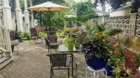 Charming Riverside/Avondale Award Winning Historical Home! Family/pet friendly!