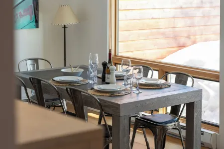 Great for Families/Groups- Eagles Rest 7- Hot Tub Across the street. JHMR close!