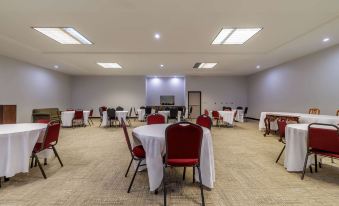 Studio 6 Suites Brenham, TX