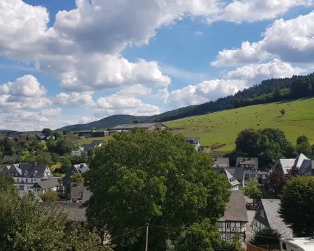 Winterberg-schmallenberg-bödefeld Wohnung mit Balkon und Toller Aussicht Hoteles en Schmallenberg