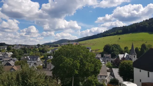 Winterberg-schmallenberg-bödefeld Wohnung mit Balkon und Toller Aussicht