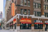 Kasa Magnificent Mile Chicago Hotels in Чикаґо