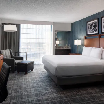 Embassy Suites by Hilton Austin Central