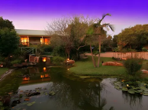 Weeroona Bed and Breakfast Hotels in Rye