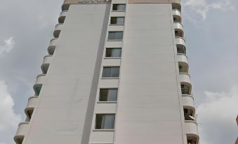Lotus Condo Downtown