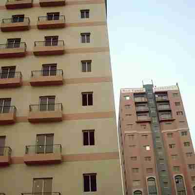 Red Tower Furnished Apartments Hotel Exterior