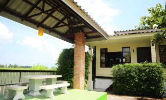 Ban Noi Resort Phrae