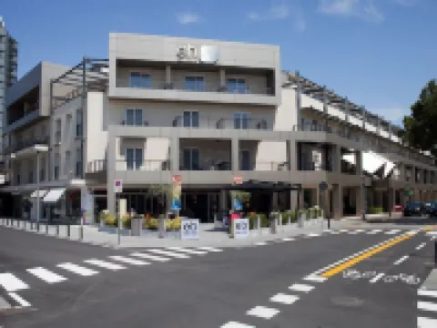 ホテル エデン イェーゾロのホテル