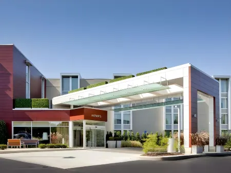 Weber's Hotel & Restaurant