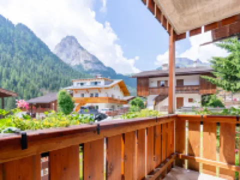 Ca' di nonón Hotels in Penia