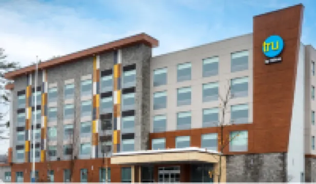 Tru by Hilton Bracebridge, on