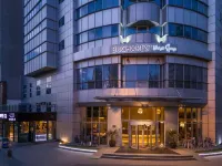 Bucharest Unirii Square - Handwritten Collection Hotels in Sector 3