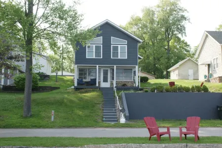 Lake side country home