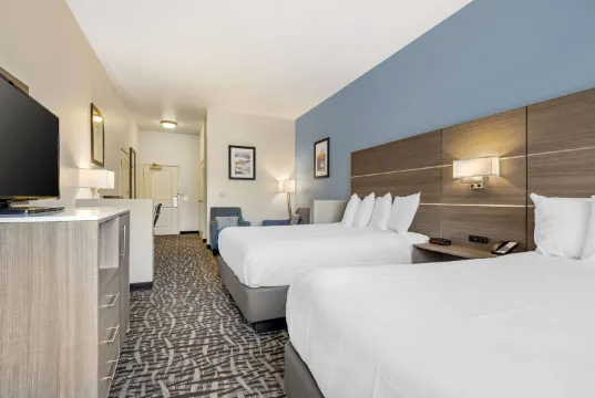 普勒斯埃爾西諾湖貝斯特韋斯特優質套房飯店