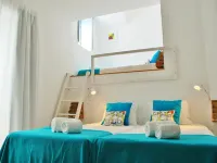 Peneco Albufeira GuestHouse Hotels near شاطئ إيفاريستو