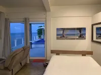 Trujillo Airport Beach Suites Hotels near Bufete Sarres Torres