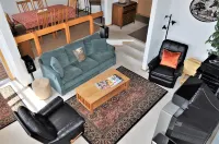 Forest Park 3 Bed 4 Bath Townhome Hotels in Frisco