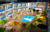 Unscripted Durham - JDV by Hyatt - piscina
