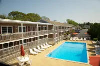 Holiday Hill Inn & Suites Hotels in Dennis Port