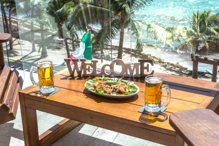 Aquastar Unique Hotel & Apartments Mahahual Отели в г. Махауаль