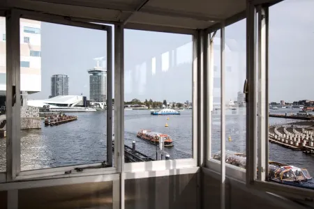 Sweets - Westerdoksbrug Отели рядом с достопримечательностью «Мост Питон»