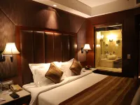 The Acura BMK Hotels near Sector 32