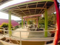 Maiyok Resort Hotel a Distretto di Ko Sichang