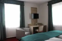 Stadthotel Alsfeld Hotel dekat Regionalmuseum Alsfeld
