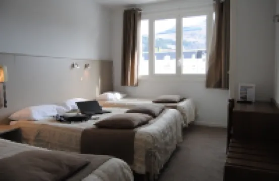 Adonis Lourdes - Notre Dame de la Sarte