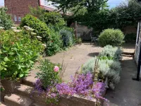 Entire Seaside Home, Sleeps 8, All en-Suite Rooms Hotels in Wallasey
