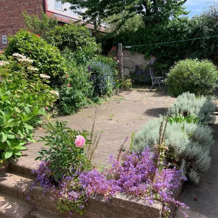 Entire Seaside Home, Sleeps 8, All en-Suite Rooms