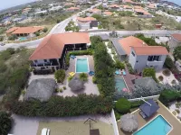 Holiday Villa Near the Beach in Luxurious Royal
