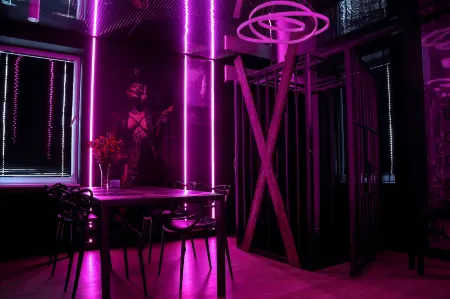 Apartament Bdsm Luxxx Częstochowa Отели рядом с достопримечательностью «Museum of Coins and Medals of Pope John Paul II in Czestochowa»