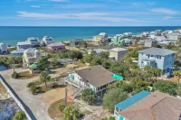 Cape Haus by Pristine Properties Vacation Rentals - Pet friendly