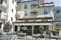 Hotel San Lorenzo Chiavenna Các khách sạn gần Galleria Storica Vigili del Fuoco di Chiavenna
