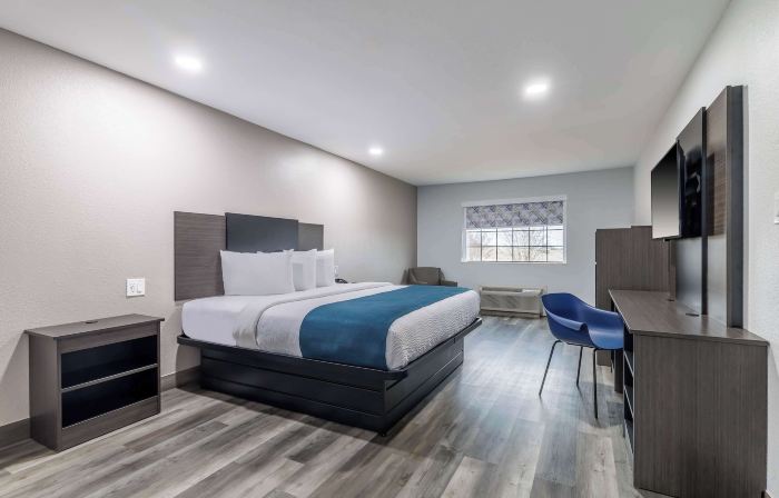 Studio 6 Suites Brenham, TX