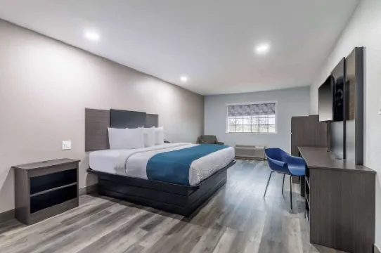 Studio 6 Suites Brenham, TX